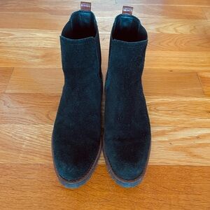 Sam Edelman Suede Chelsea Boots - size 7.5